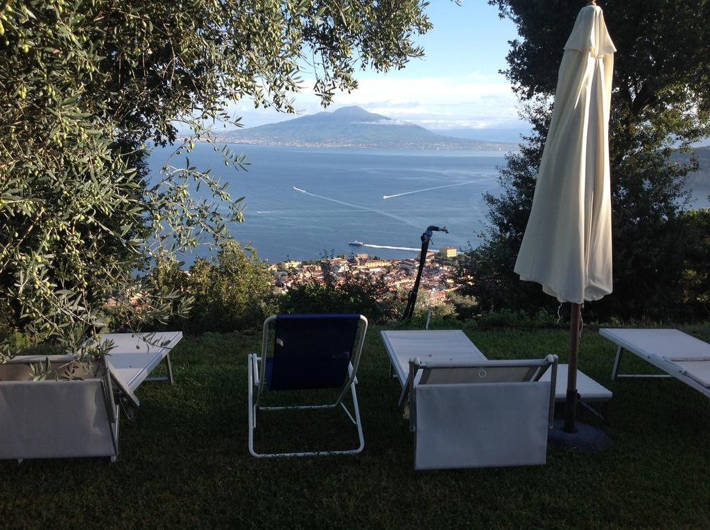 Villa Li Schisani Sorrento Bagian luar foto
